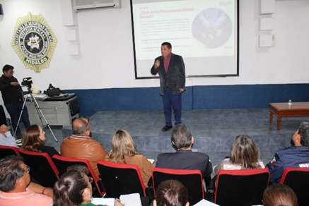 Personal de PIBEH se capacita en materia de responsabilidad social