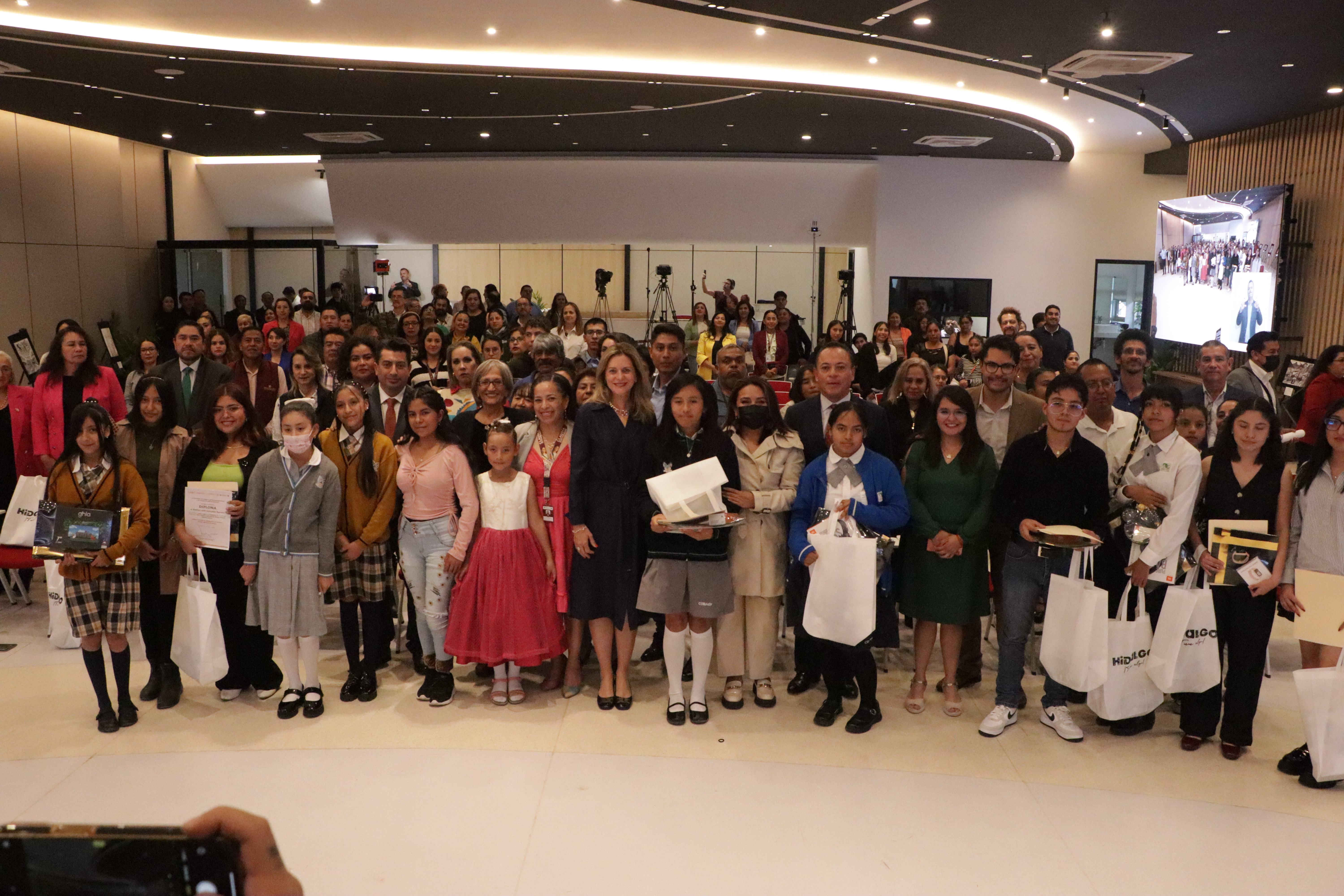 Niñas, niños y juventudes expresan su visión sobre los fenómenos demográficos