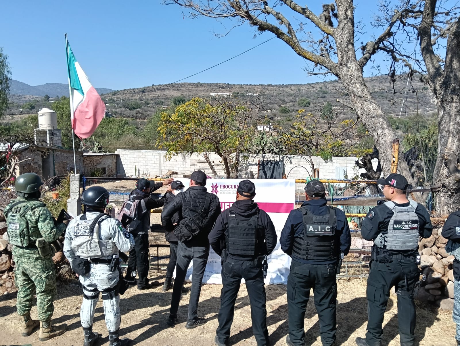 Asegura PGJEH inmueble con túnel para extracción ilegal de hidrocarburo