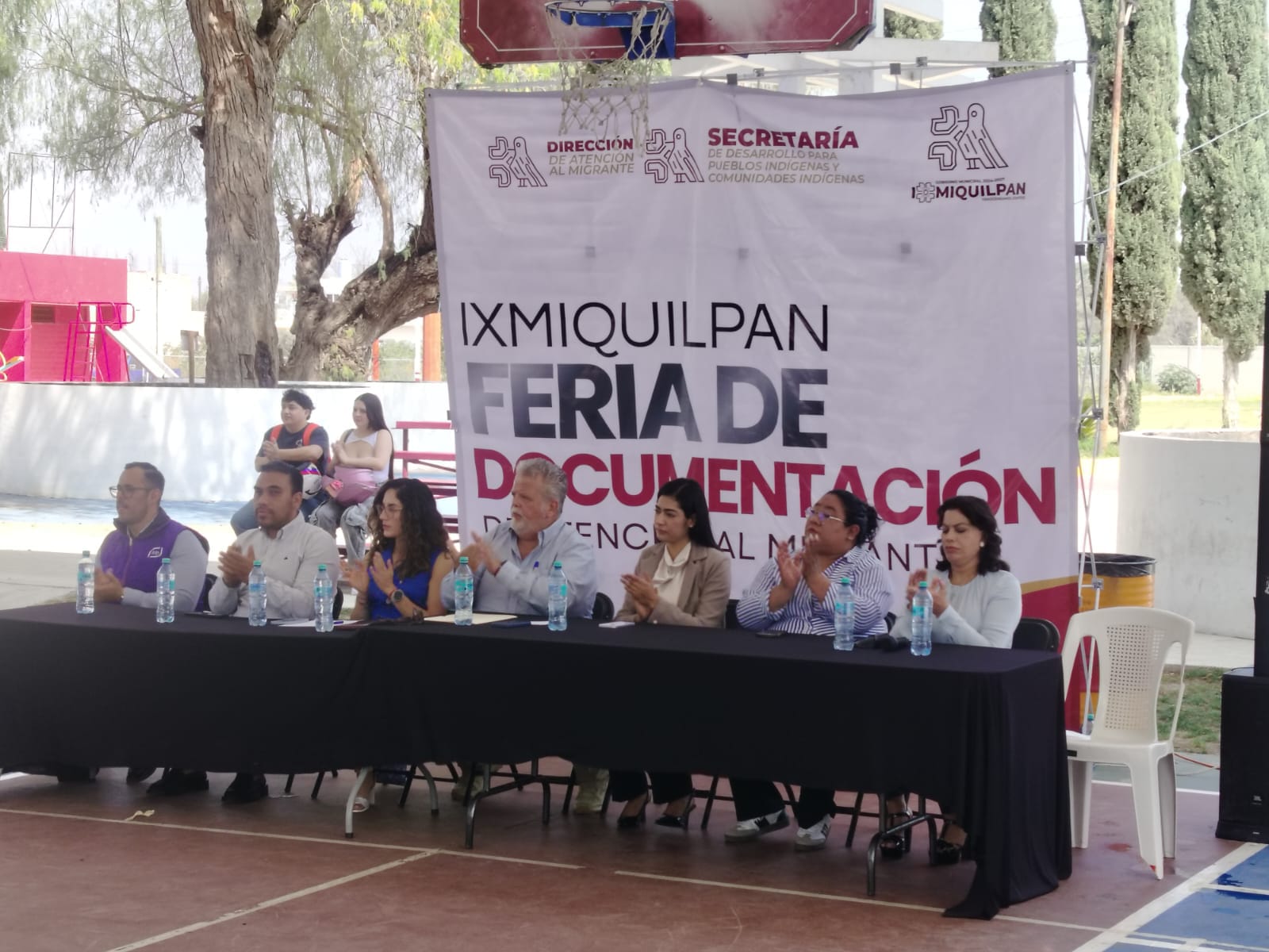 Gobierno de Hidalgo ofrece atención regional a familias migrantes