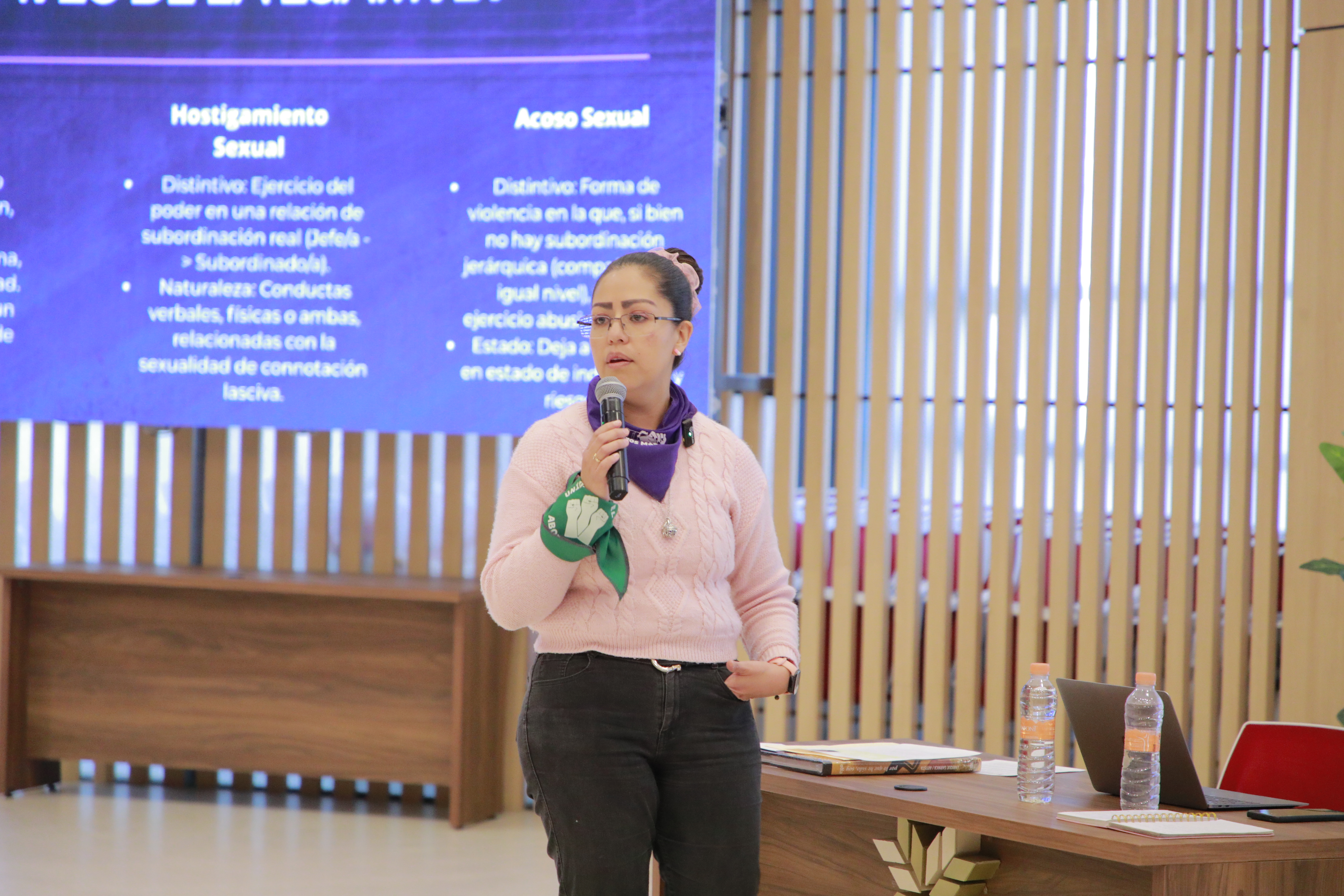 Despacho del Gobernador promueve prevención del acoso y hostigamiento en el servicio público