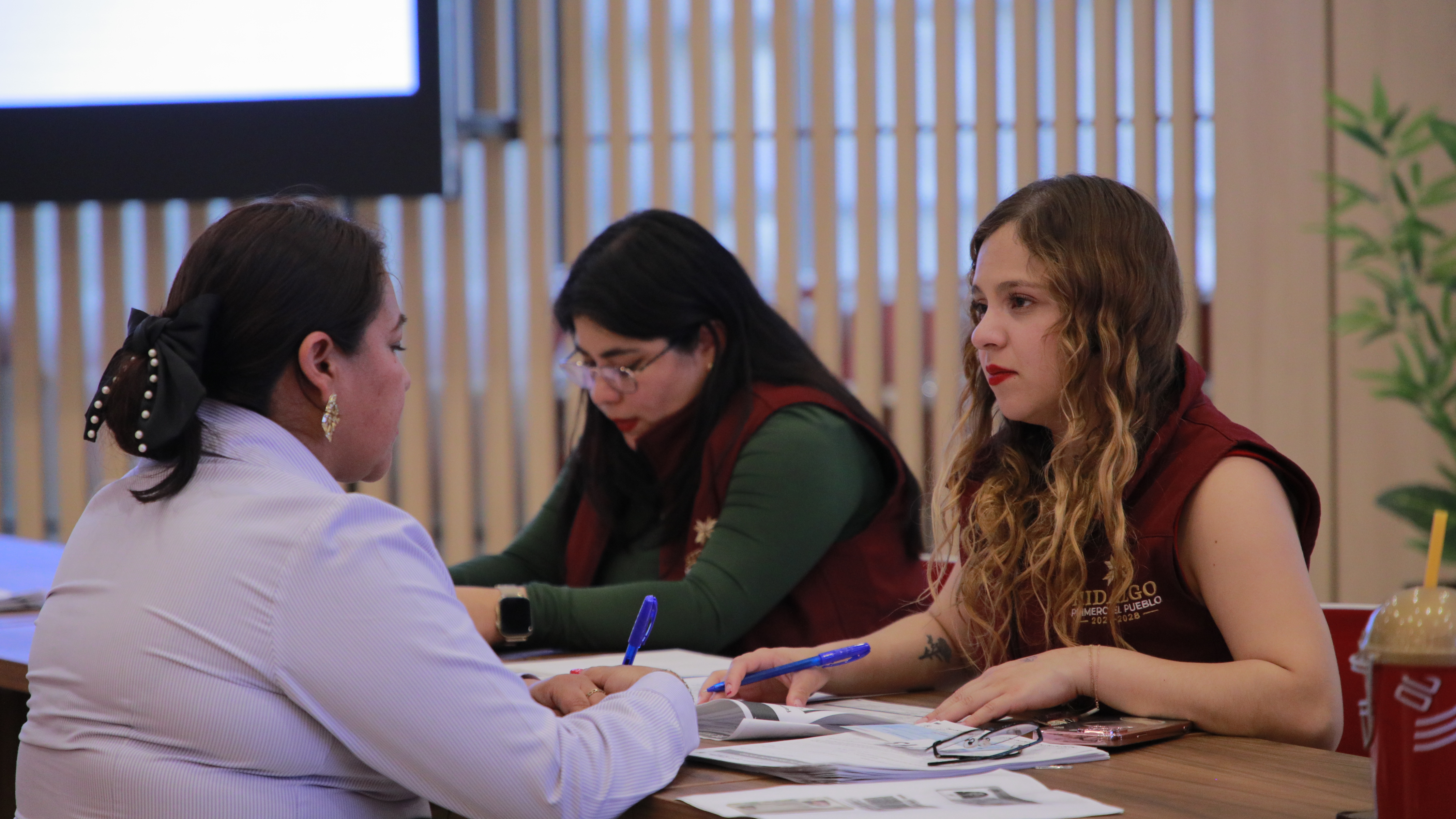 Despacho del Gobernador refuerza la transparencia y profesionalización con certificaciones internacionales