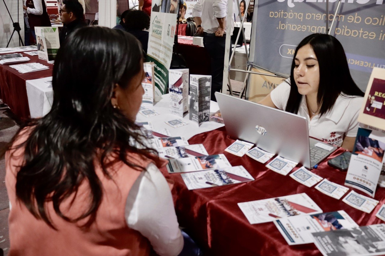 Ofertan 200 plazas de trabajo en Tlaxcoapan