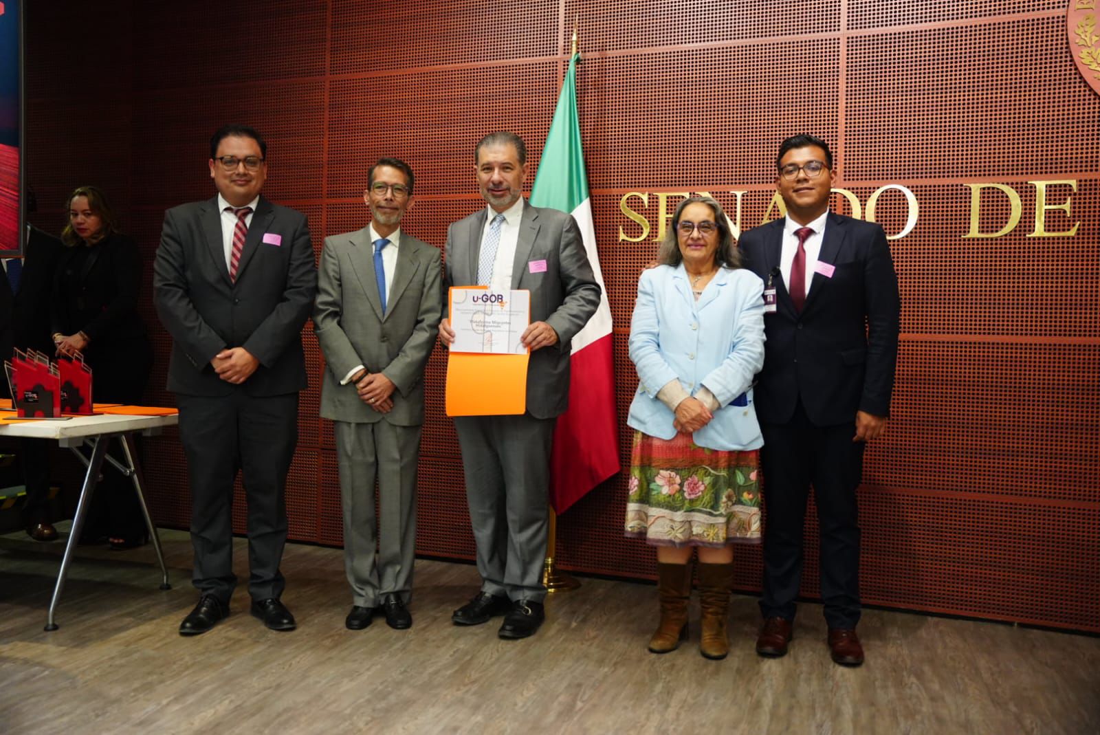 Recibe Hidalgo reconocimiento por la plataforma Migrantes Hidalguenses, creada por la Coemere