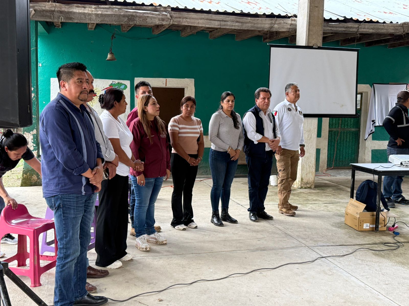 Gobierno de Hidalgo previene e informa a familias ubicadas en zonas de riesgo