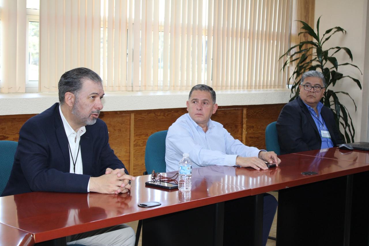 Coemere y UTec Tulancingo coordinan esfuerzos para impulsar la eliminación de trámites burocráticos