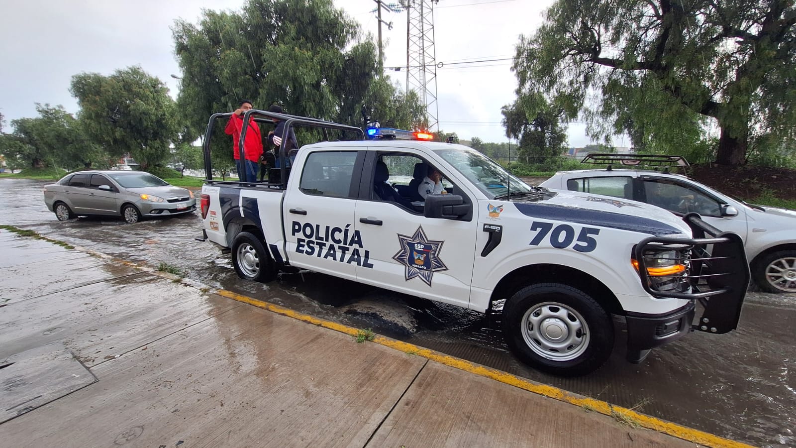 Personal de la SSPH brinda apoyo preventivo ante lluvias en la zona metropolitana
