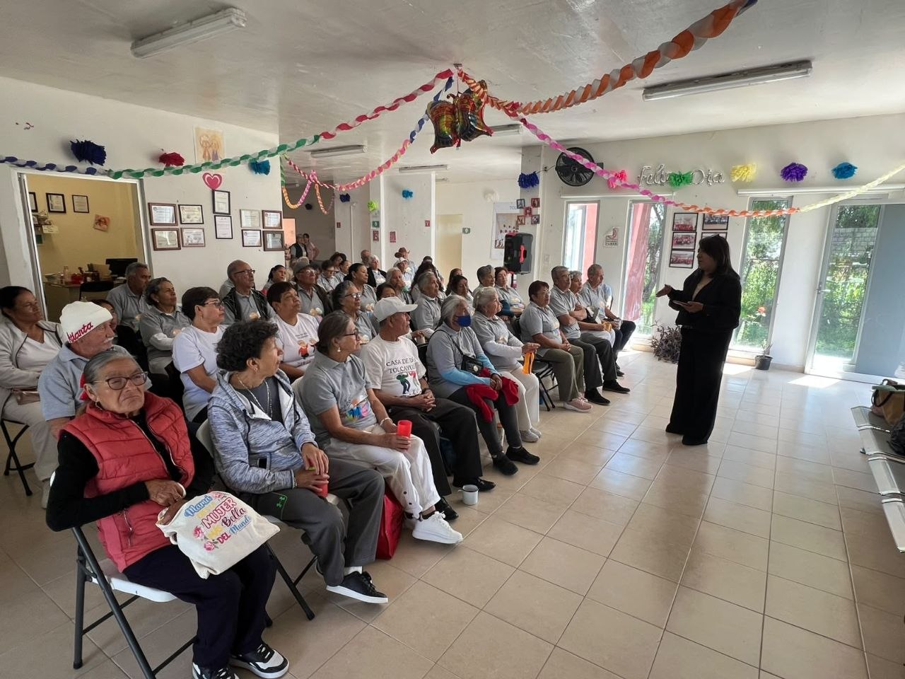 Gobierno de Hidalgo mantiene actividades gratuitas por el Mes de las Personas Mayores