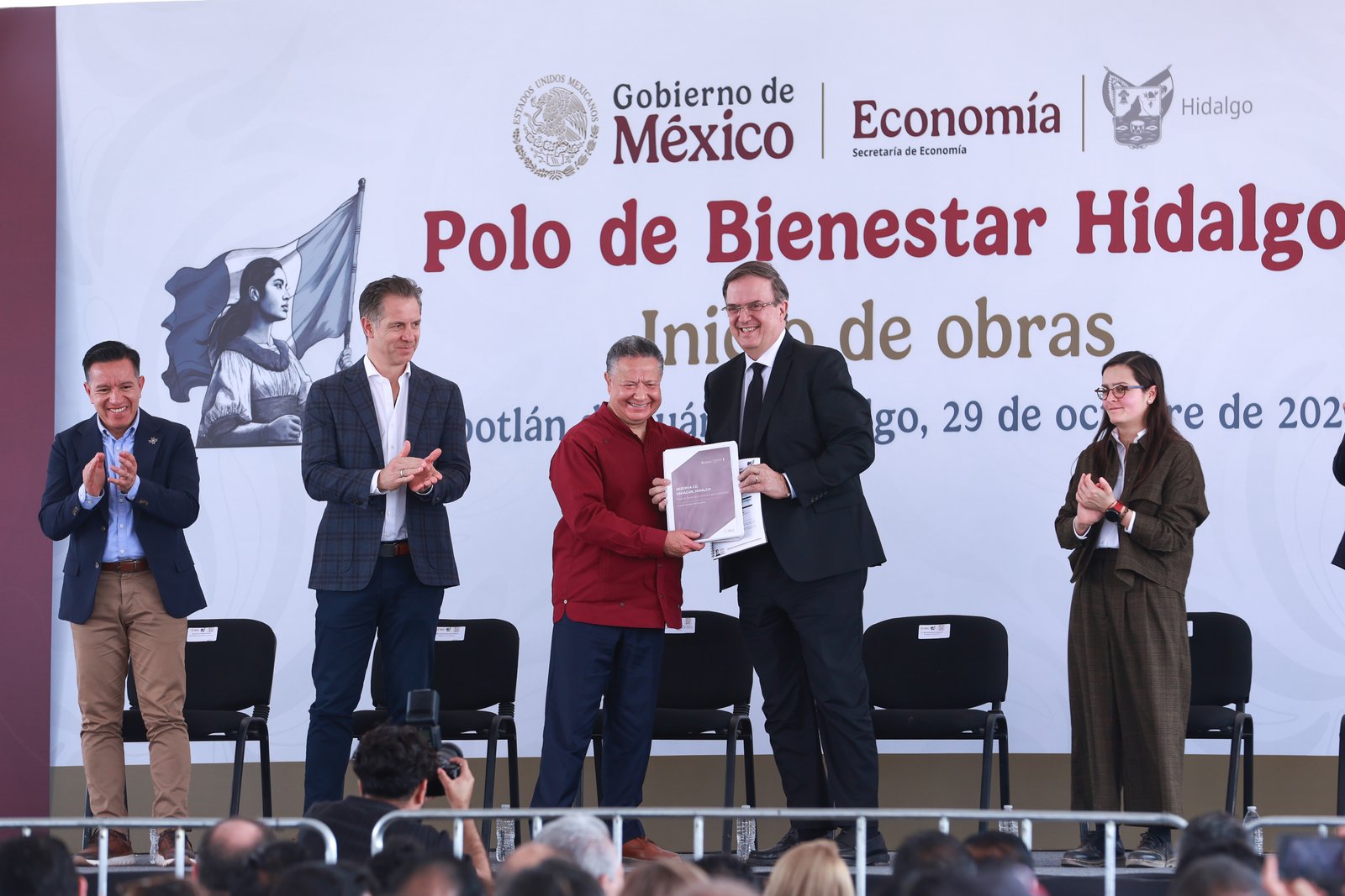 Menchaca y Gobierno de México consolidan el futuro industrial de Hidalgo con arranque del Polo de Bienestar en Zapotlán
